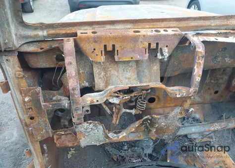 1997 Jeep Wrangler Se z USA, uszkodzony, nr VIN 1J4FY29P4VP542533